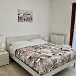 Diamond * Αρέτσο